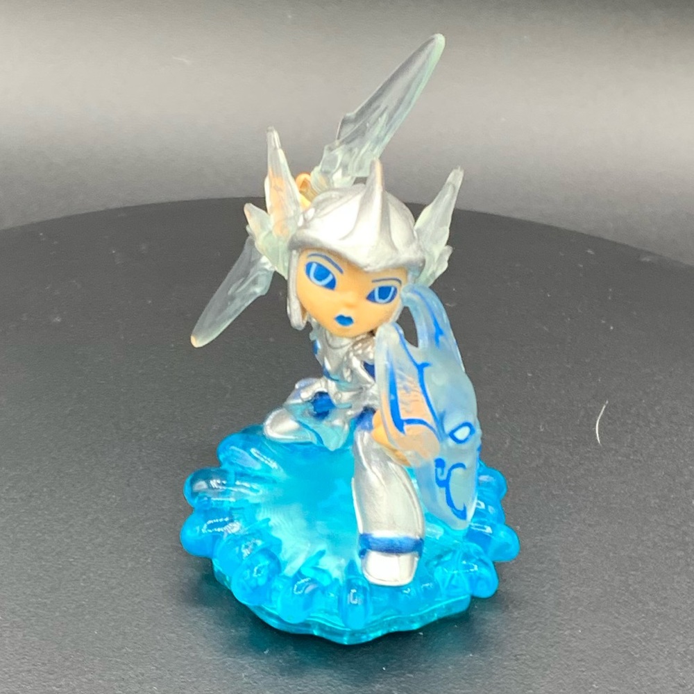Skylander figurine